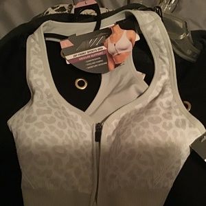 New Sports bra